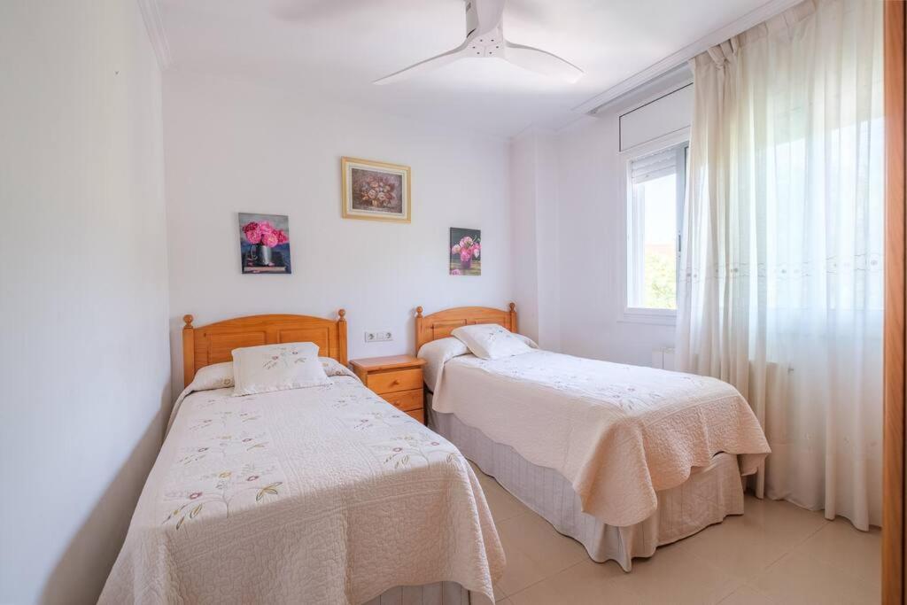 Apartamento En Complejo Residencial, Con Piscina. Salou Bagian luar foto