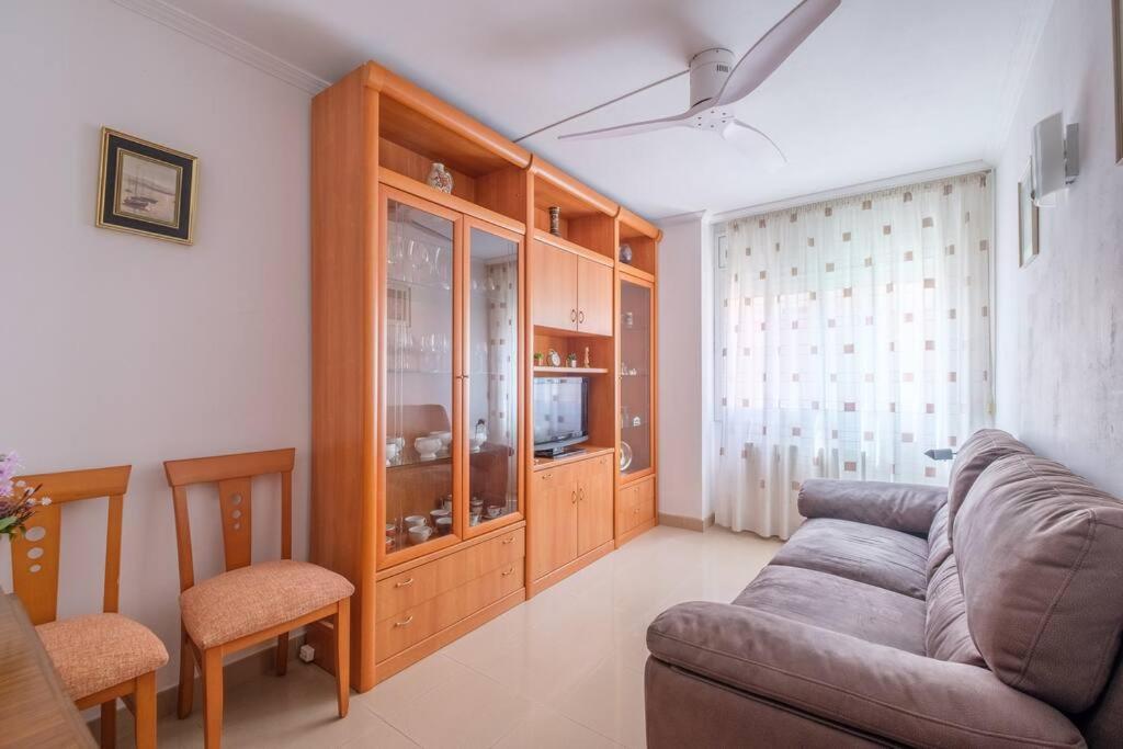 Apartamento En Complejo Residencial, Con Piscina. Salou Bagian luar foto