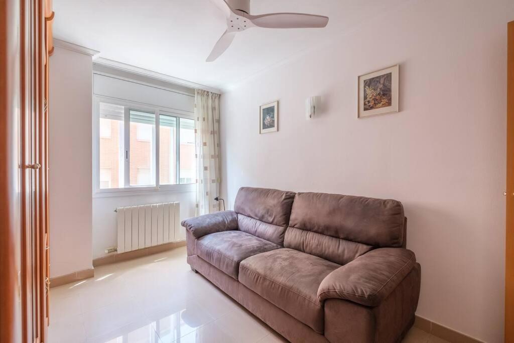 Apartamento En Complejo Residencial, Con Piscina. Salou Bagian luar foto